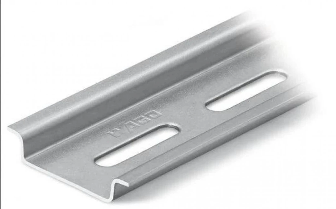 Szyna perforowana 35×7,5x1mm 2m 210‑112
