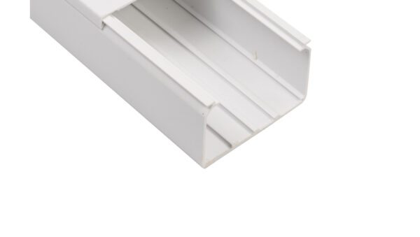 Listwa elektroinstalacyjna LS 90×60 EKO biała odporna na UV odporna na UV 68011 /2m/